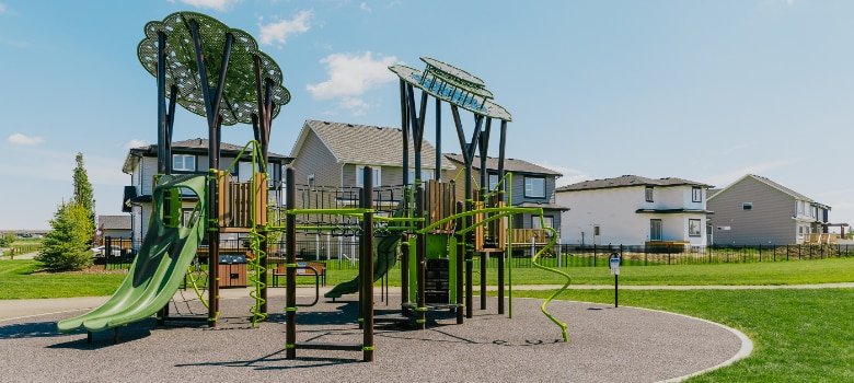 playground emerald necklace at liberty landing image